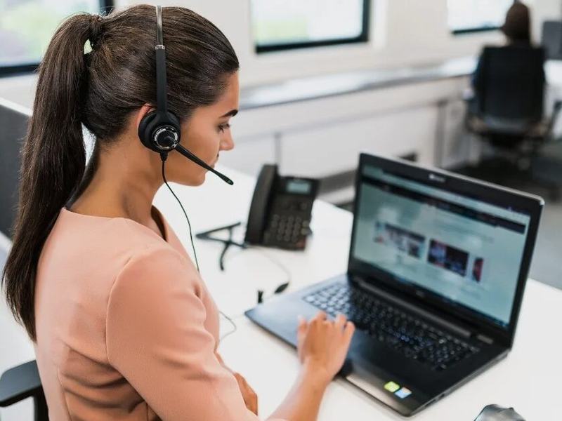 pravila-effektivnogo-obshheniya-s-klientami-po-telefonu
